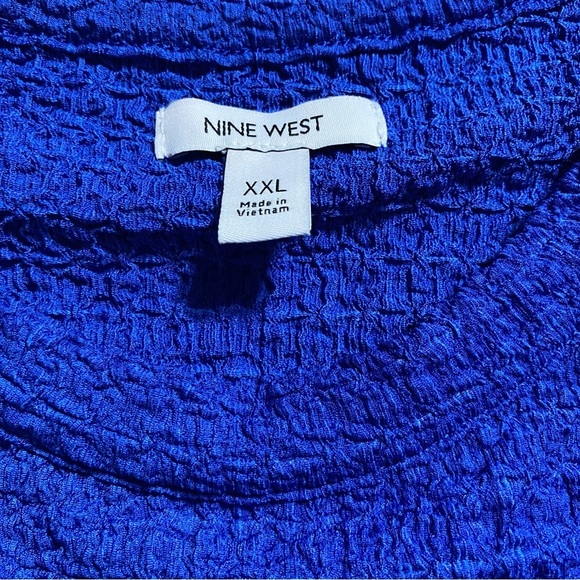 Nine West Royal Blue Sleeveless Stretchy Scoop Neck Tank Top - Picture 4 of 5
